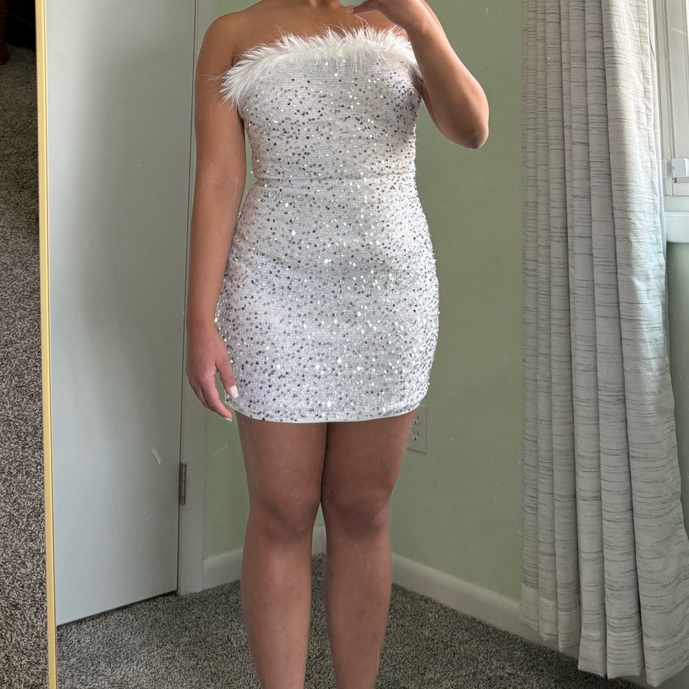 Sequin White Strapless Dress Size M